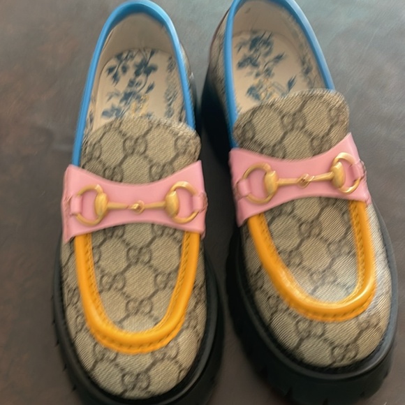 Gucci moccasin loafers - Picture 1 of 5